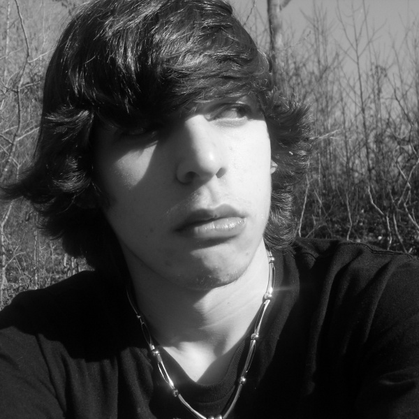 File:Dark brown 3.jpg
