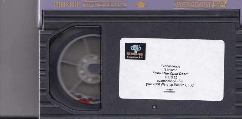 File:Lithium Betacam (2).jpg