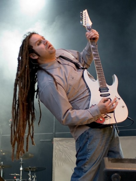 File:Terry guitar.jpg