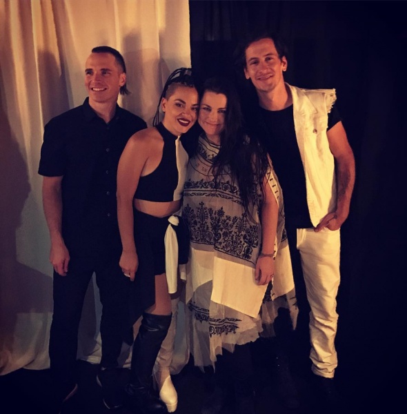 File:Veridia album party.jpg